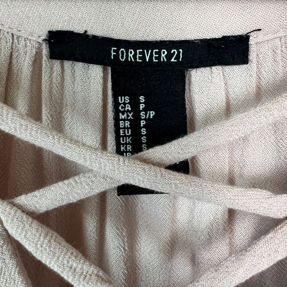 FOREVER 21 Nude Pink Bell Sleeve V-neck Mesh Detail Flowy Ruffle Boho Blouse - Picture 7 of 11